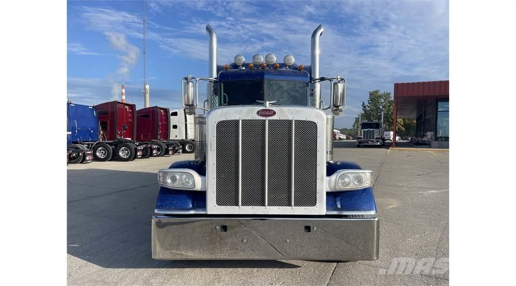 Peterbilt 389 Vilcēji
