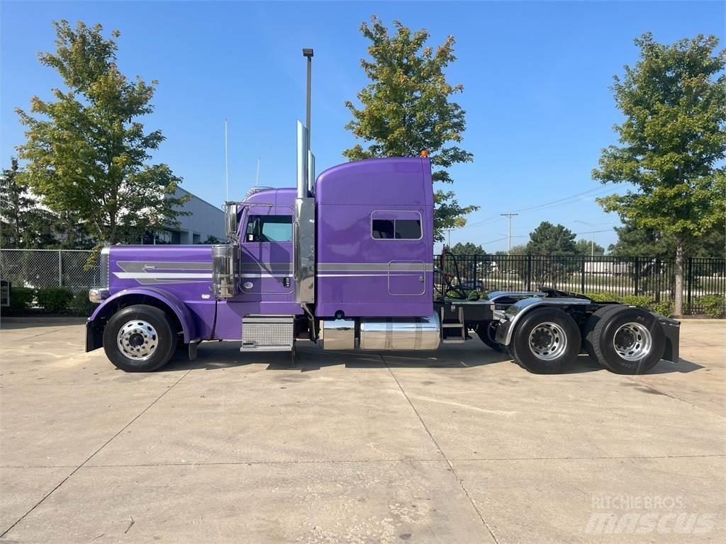 Peterbilt 389 Vilcēji