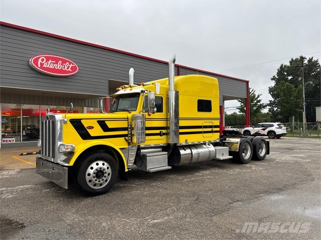 Peterbilt 389 Vilcēji
