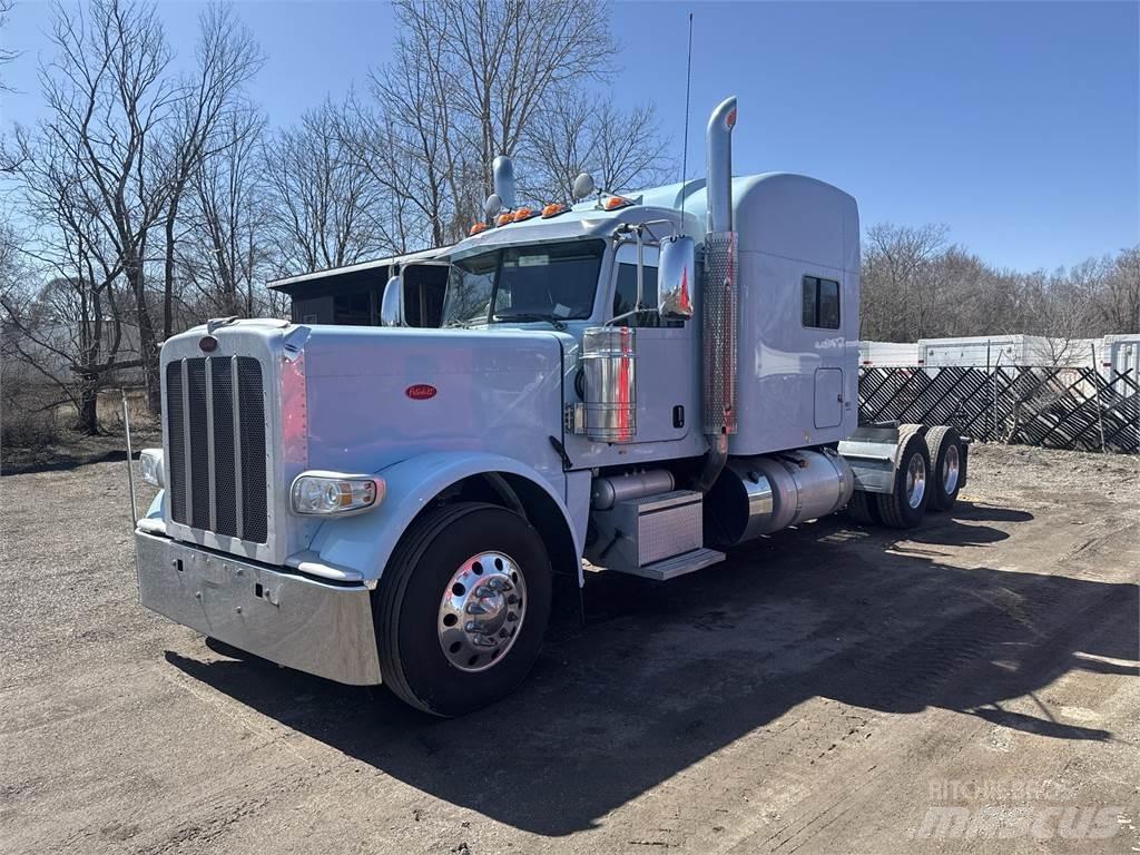 Peterbilt 389 Vilcēji