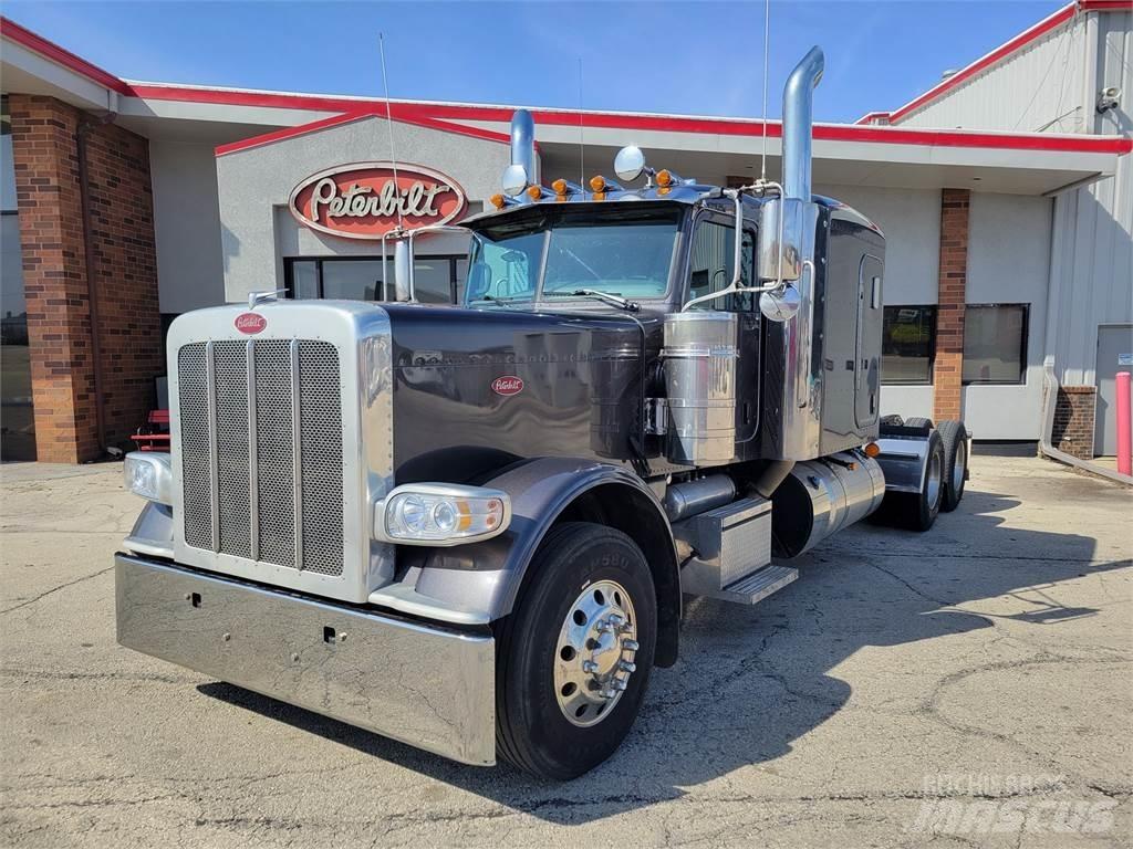 Peterbilt 389 Vilcēji