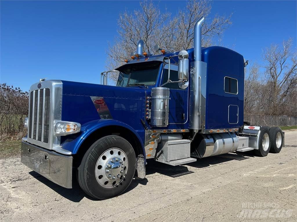 Peterbilt 389 Vilcēji