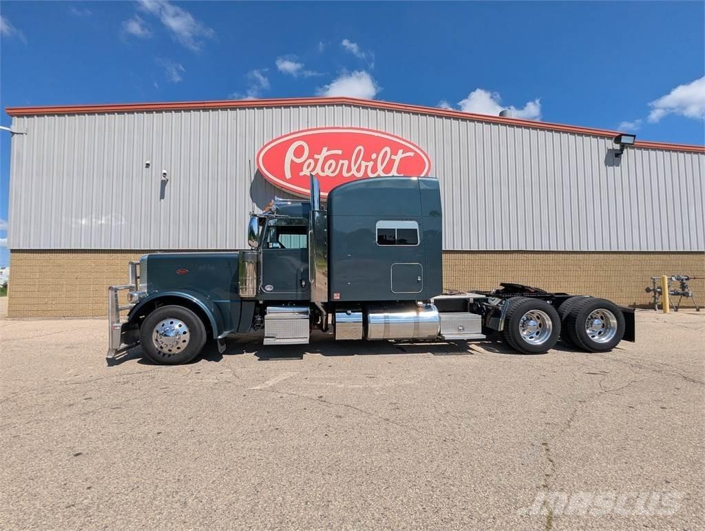 Peterbilt 389 Citi
