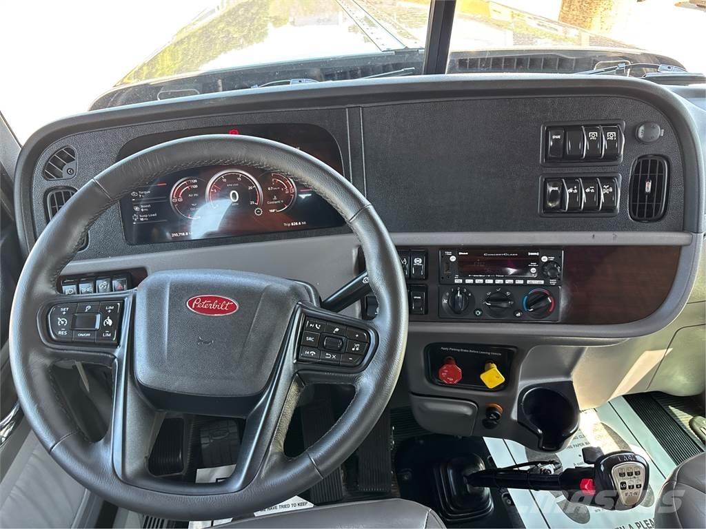 Peterbilt 389 Citi