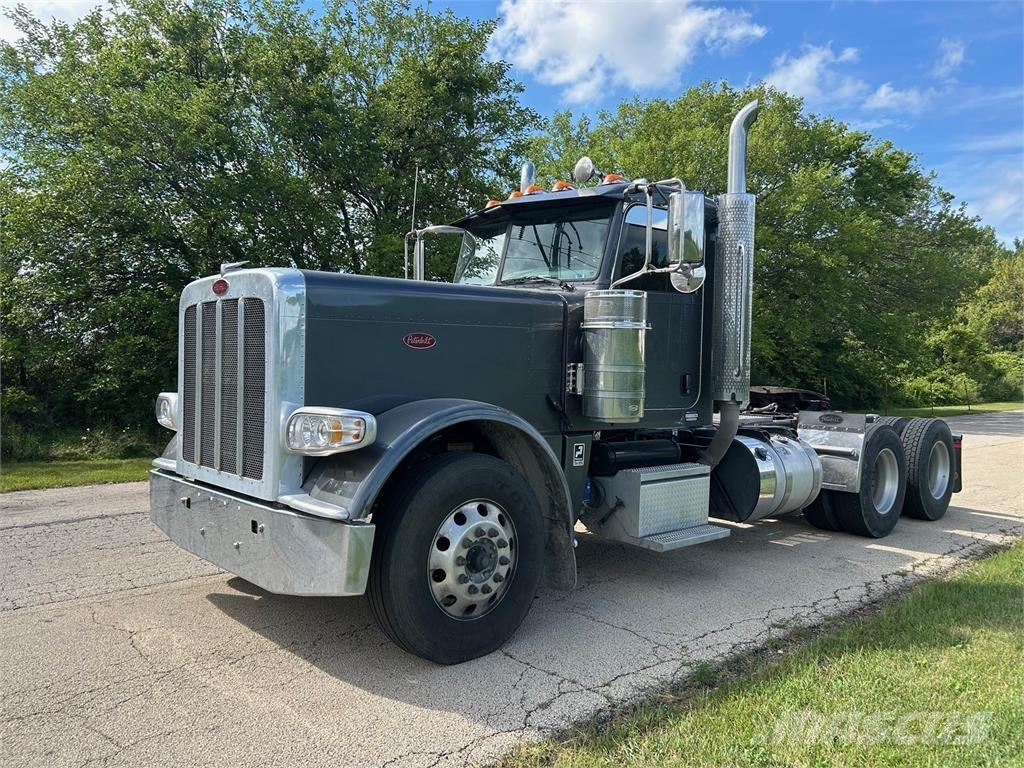 Peterbilt 389 Citi