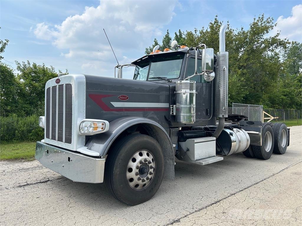 Peterbilt 389 Citi