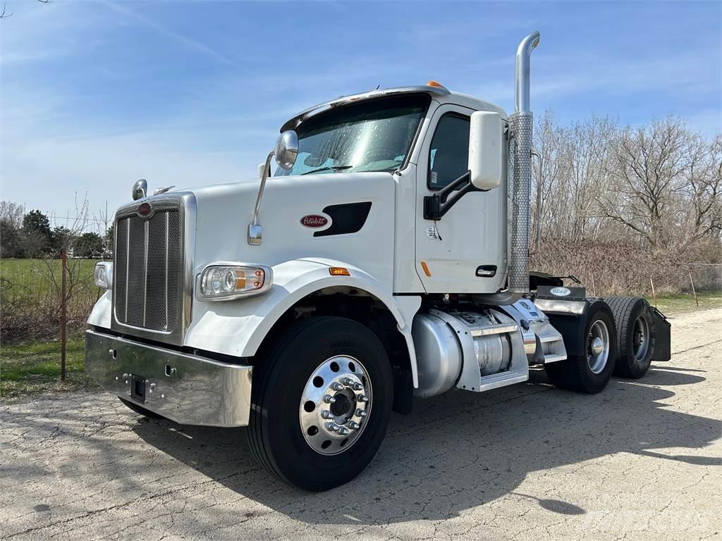 Peterbilt 567 Vilcēji
