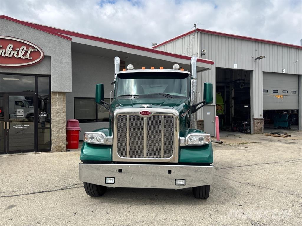 Peterbilt 567 Citi