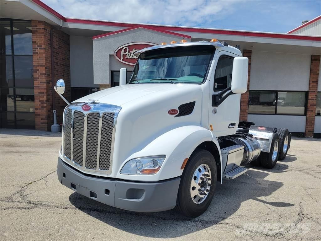 Peterbilt 579 Vilcēji