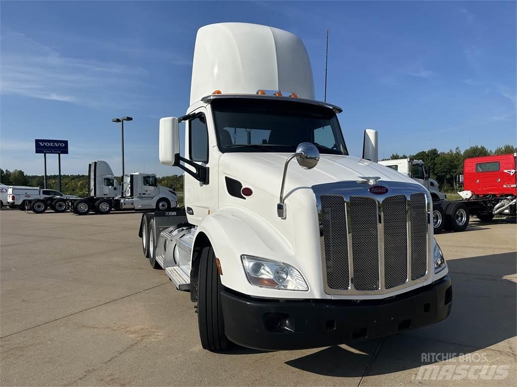 Peterbilt 579 Vilcēji