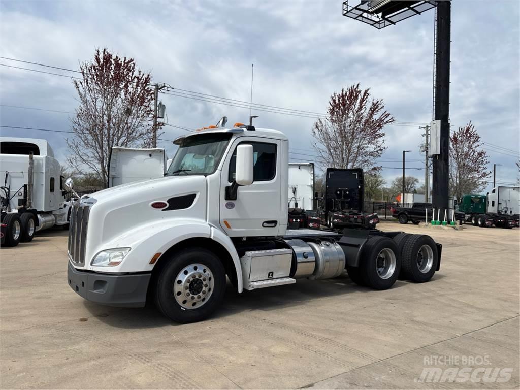 Peterbilt 579 Vilcēji