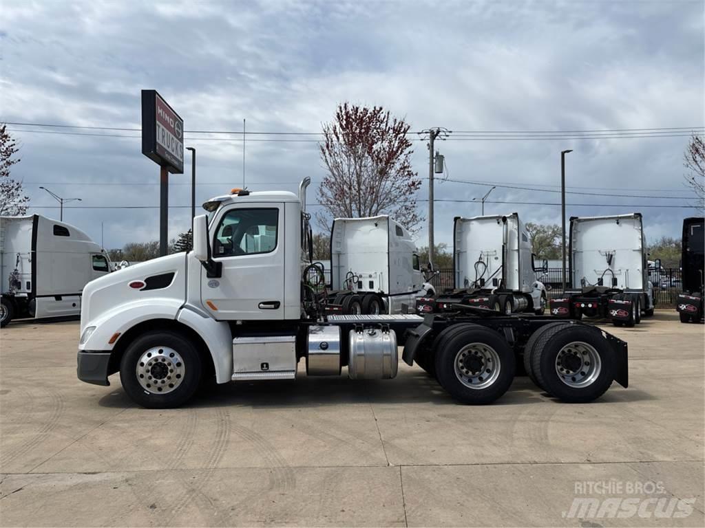 Peterbilt 579 Vilcēji
