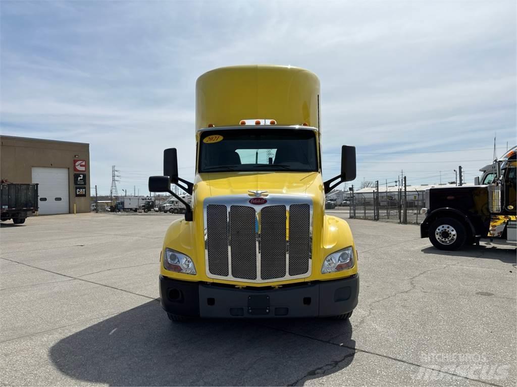 Peterbilt 579 Vilcēji
