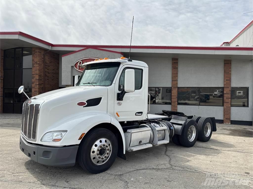 Peterbilt 579 Vilcēji