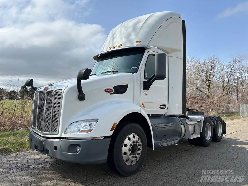 Peterbilt 579 Vilcēji