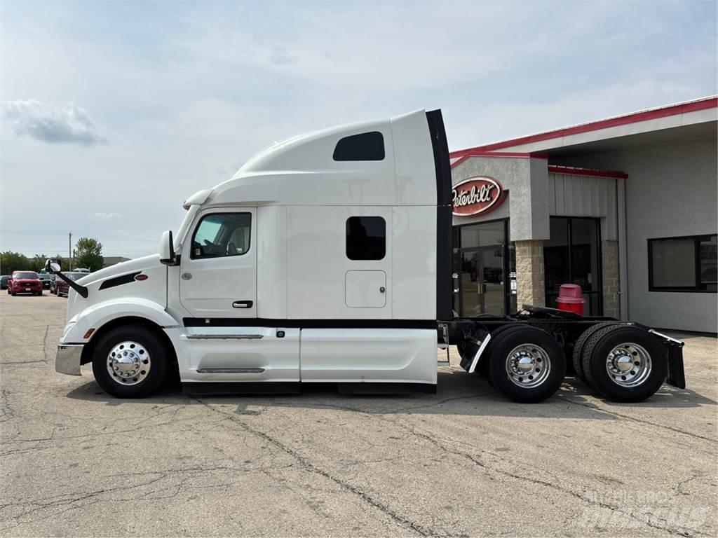 Peterbilt 579 Vilcēji