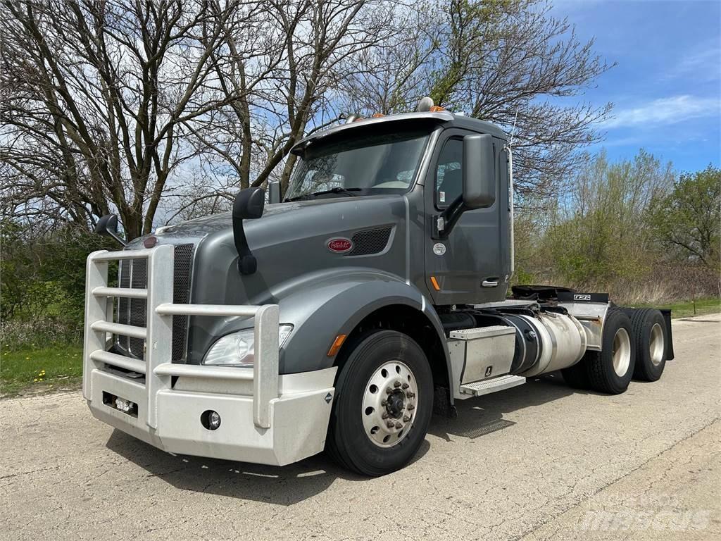 Peterbilt 579 Vilcēji