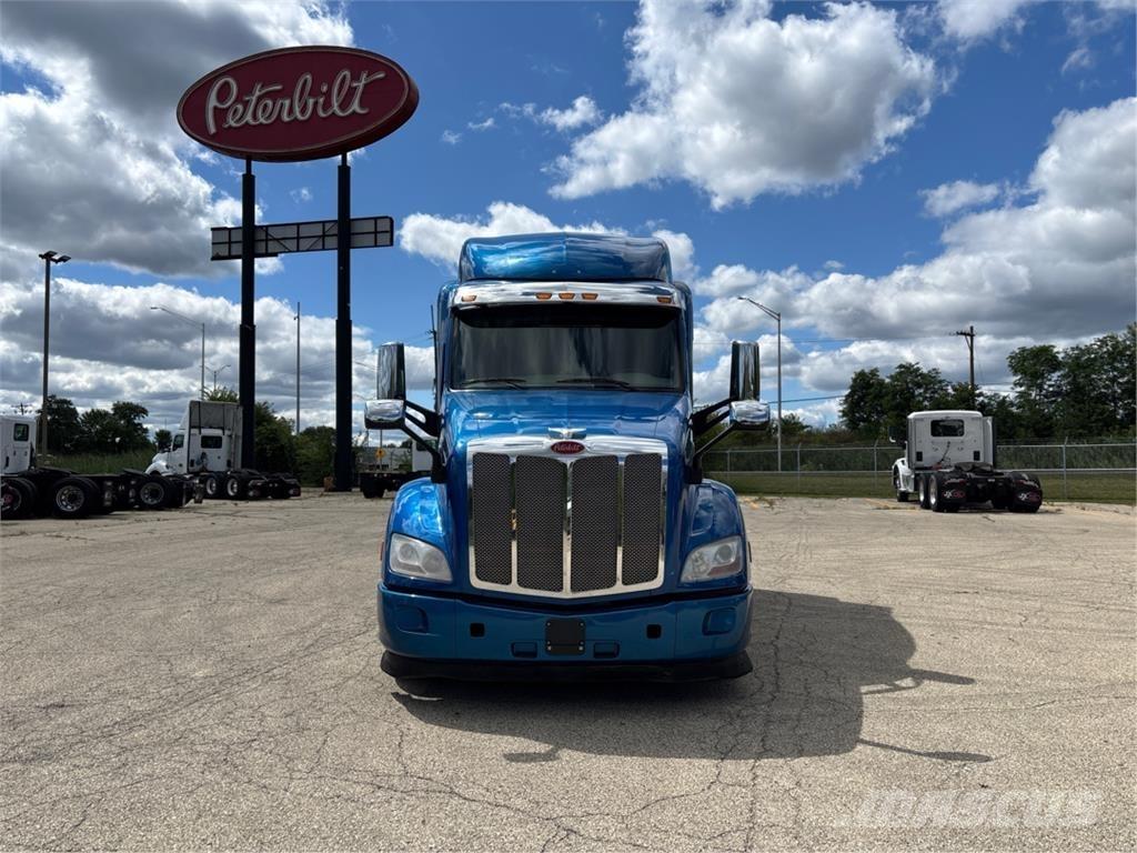 Peterbilt 579 Citi