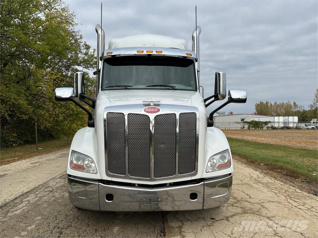 Peterbilt 579 Citi