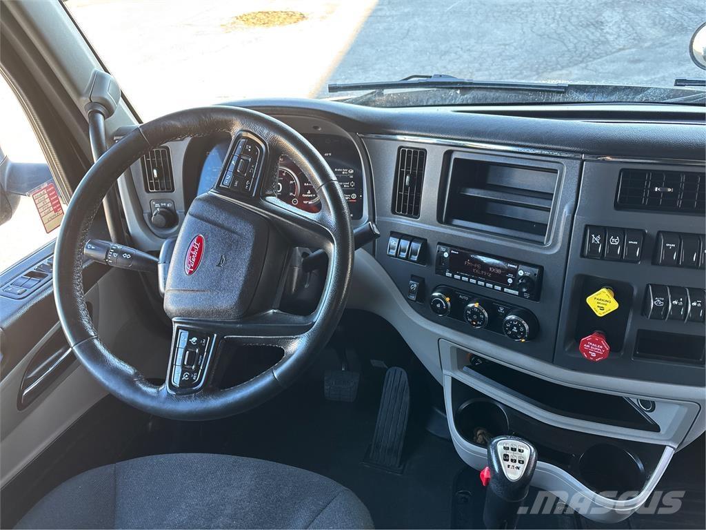 Peterbilt 579 Vilcēji