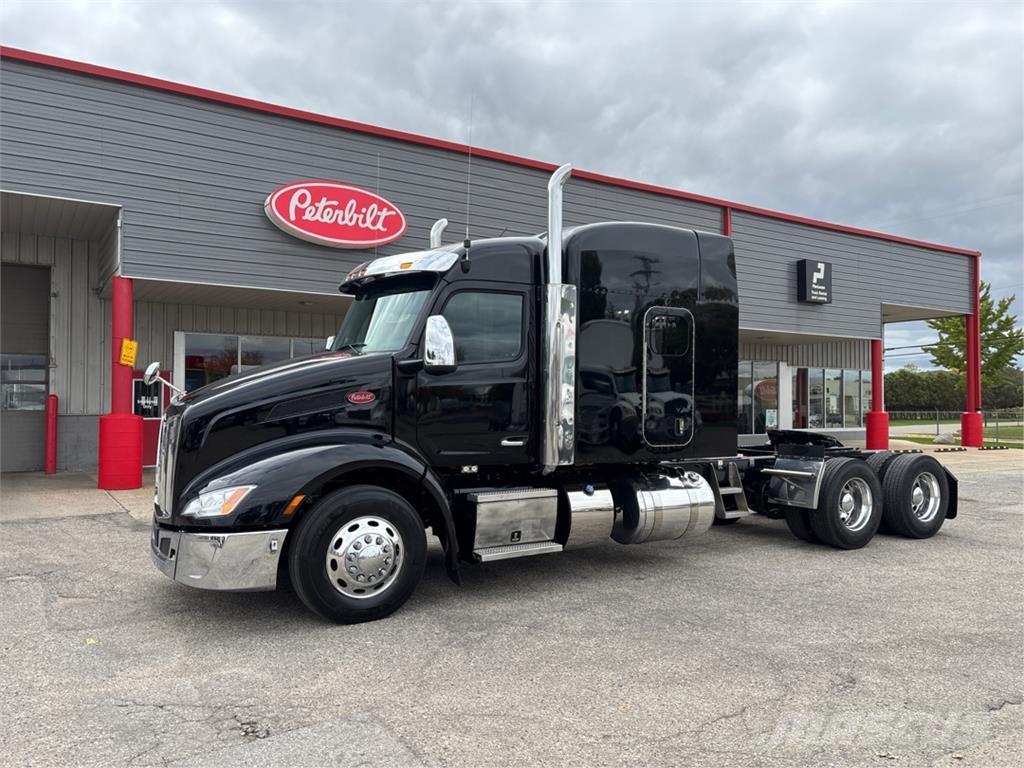Peterbilt 579 Citi