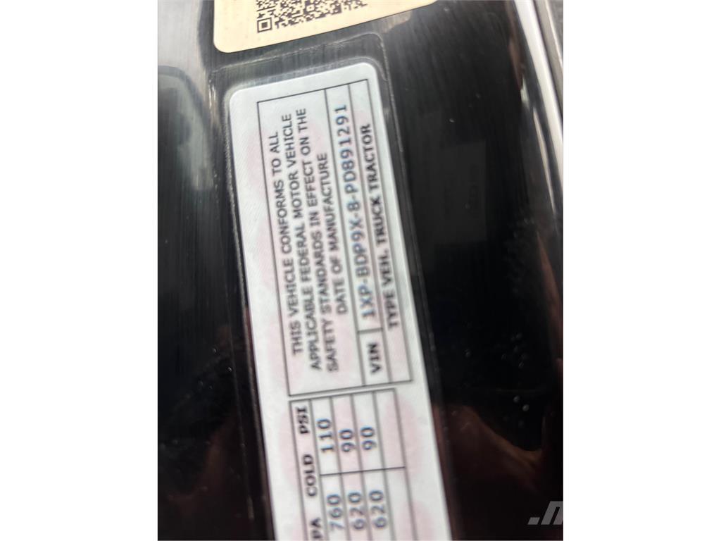 Peterbilt 579 Vilcēji