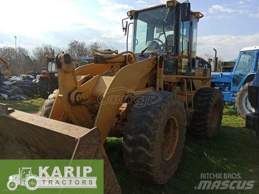 CAT 928G Iekrāvēji uz riteņiem