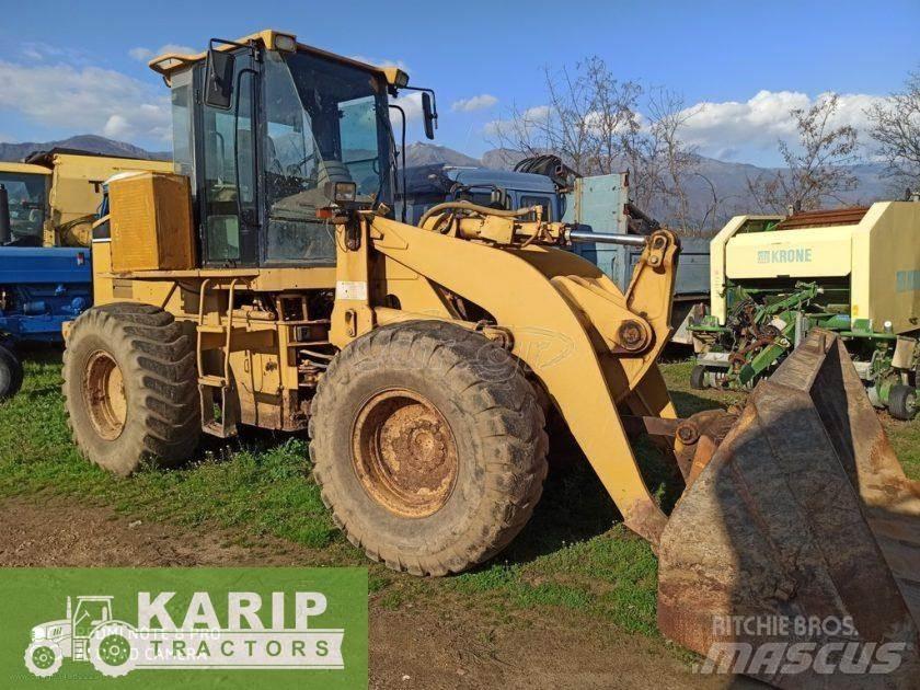 CAT 928G Iekrāvēji uz riteņiem