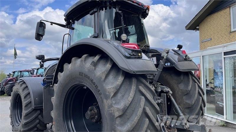 Valtra S294 Traktori