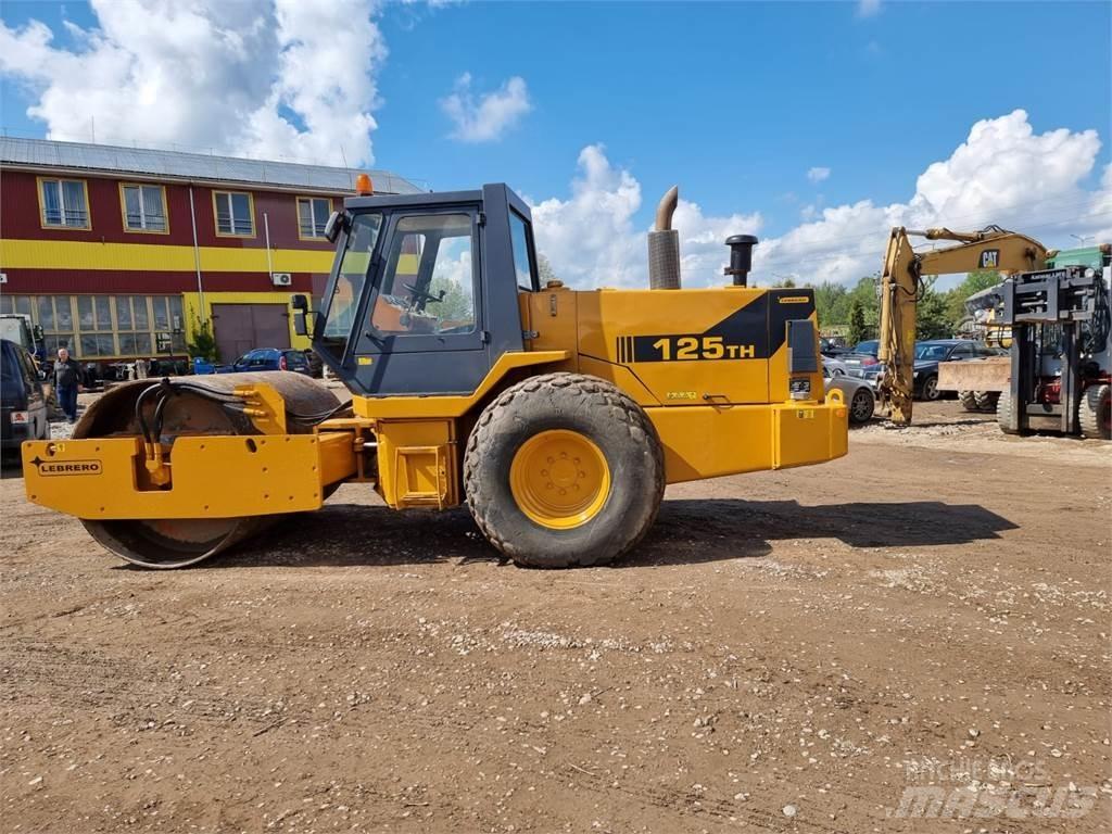 Bomag 125TH Vienvalča grunts veltņi