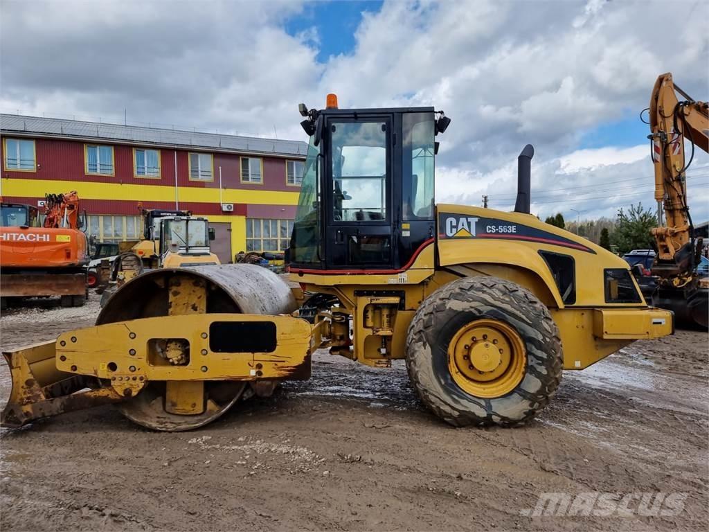 CAT CS 563E Vienvalča grunts veltņi