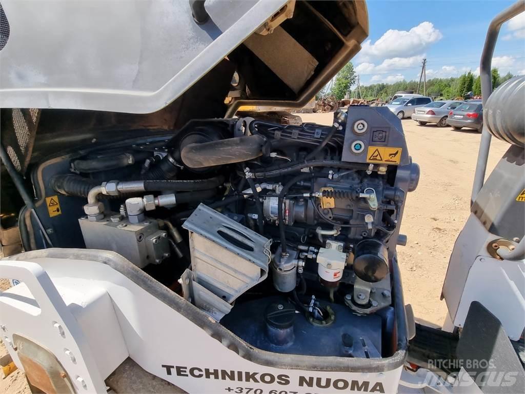 Hamm HD 13VV Divvalču grunts veltņi