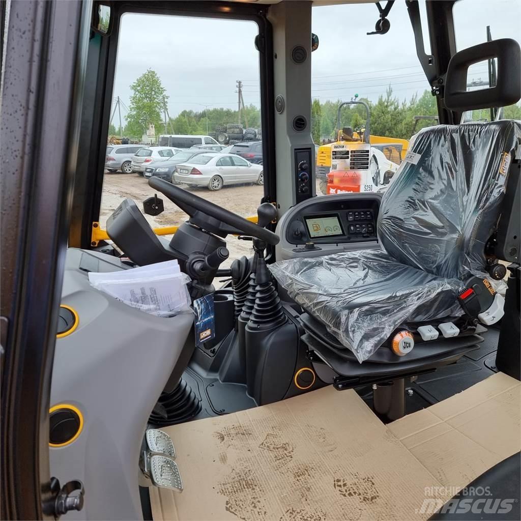 JCB 3CX ECO Ekskavatori-iekrāvēji