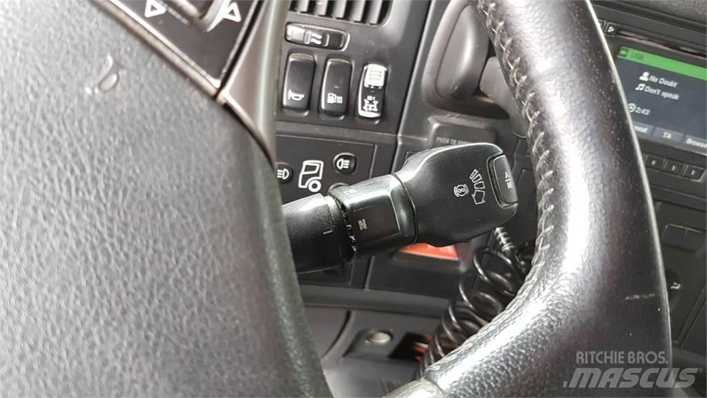 Scania G 490 Kravas automašinas konteineru vedeji