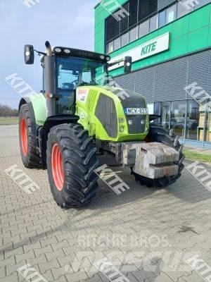CLAAS Axion 820 Traktori