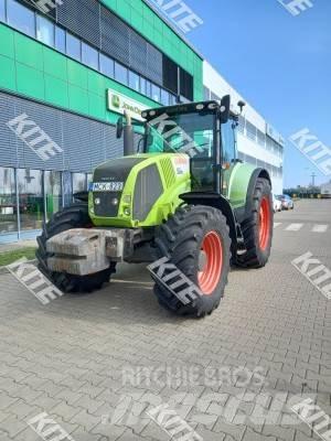 CLAAS Axion 820 Traktori