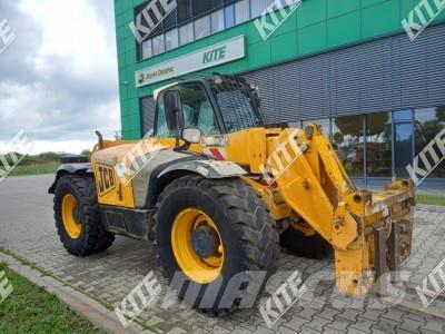 JCB 531-70 Lauksaimniecības pacēlāji