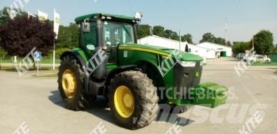 John Deere 8285R Traktori