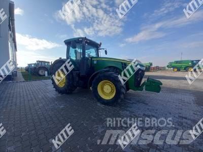 John Deere 8295R Traktori