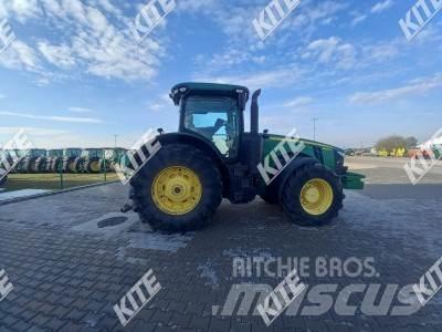John Deere 8295R Traktori
