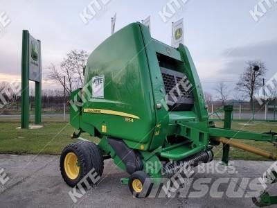 John Deere 854 Rituļu preses