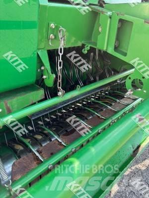 John Deere 854 Rituļu preses