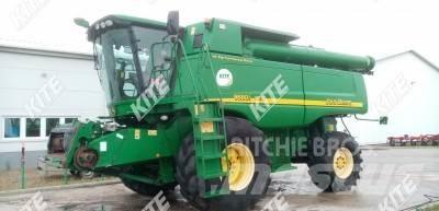 John Deere 9880i STS Ražas novākšanas kombaini