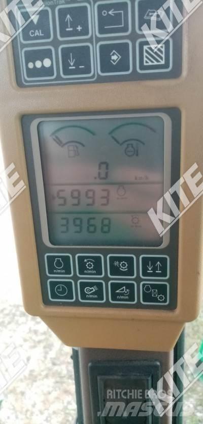 John Deere 9880i STS Ražas novākšanas kombaini