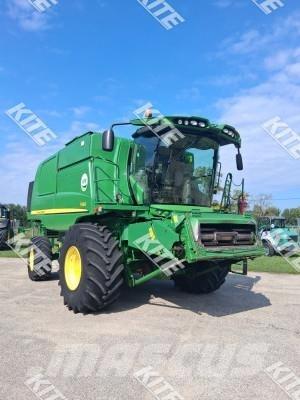 John Deere T660 Ražas novākšanas kombaini