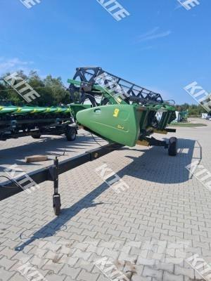 John Deere T660 Ražas novākšanas kombaini