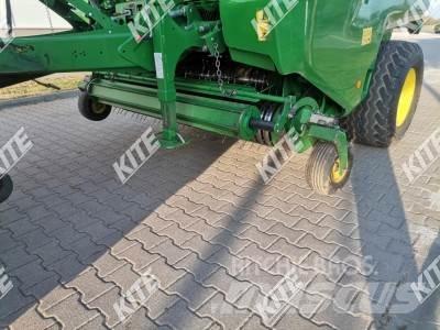 John Deere V451 R Rituļu preses