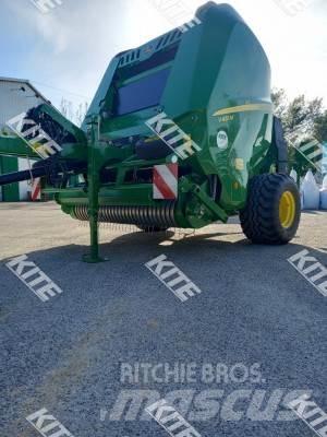 John Deere V451M Rituļu preses