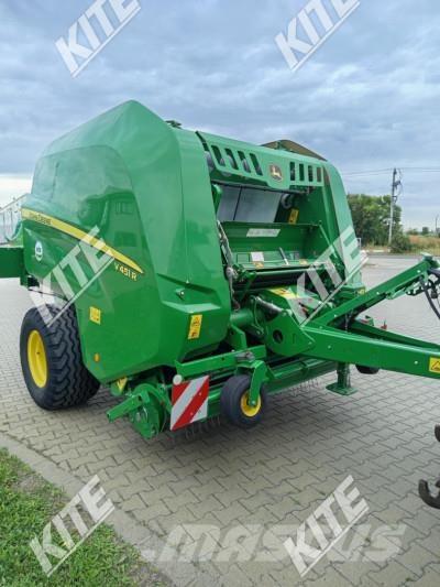 John Deere V451R Rituļu preses
