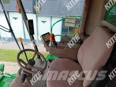 John Deere W540 2WD Ražas novākšanas kombaini